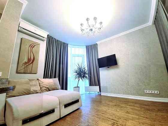 Печерськ, Новопечерський двір,здам власну 1 кімнатну кв-ру є Генератор Kyiv