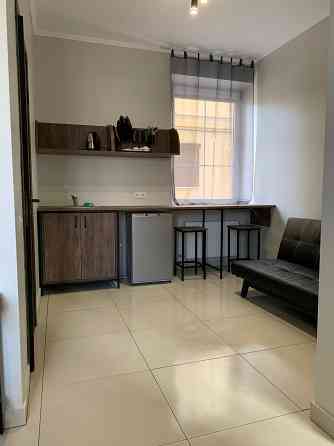 Від 1 місяця однокімнатна в оренду біля готелю Гетьман Kam`ianets-Podilskyi