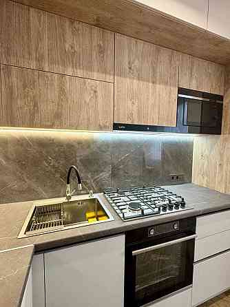 Довгострокова оренда квартири, перша здача, вул.Макогона (центр ІФ) Іvano-Frankivsk