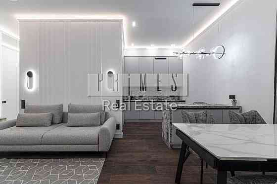 Оренда дизайнерської 3к квартири в серці столиц/Олеся Гончара/Центр Kyiv