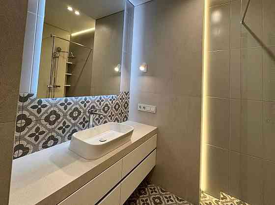 Продам 2-кімнатну квартиру з ремонтом!Без комісії для покупця! Rivne