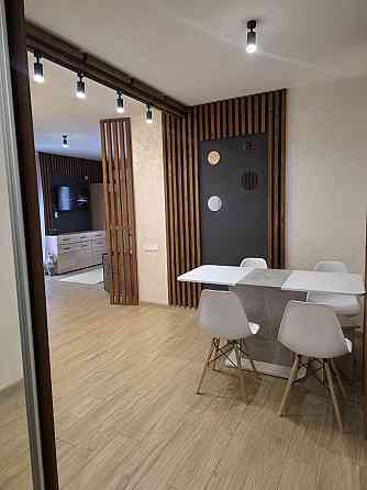 Однокімнатна квартира з ремонтом! Rivne