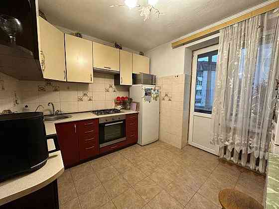 Продаж 5-кімнатної квартири, вул. Щурата 105м2 (цегла) Lviv