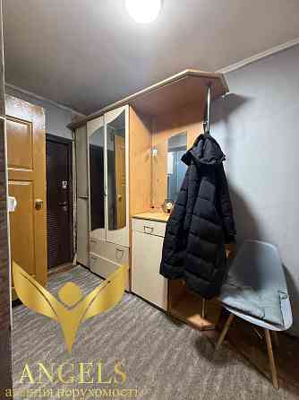 Продаж 1-к квартира укомплектована АЕО 2 поверх 101 мікрорайон Kropyvnytskyi