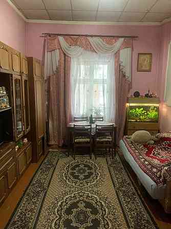 2-кімнатна квартира, центр Яворова, Площа Ринок Яворов