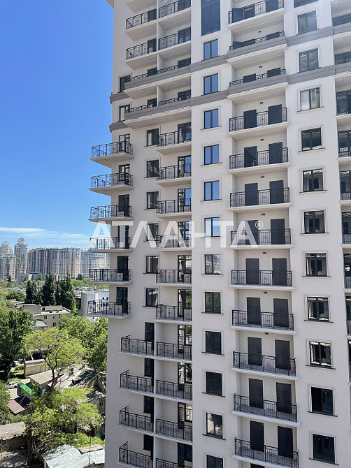 Парк Перемоги \ ЖК Акрополь вид на парк Середній поверх Odesa - photo 2