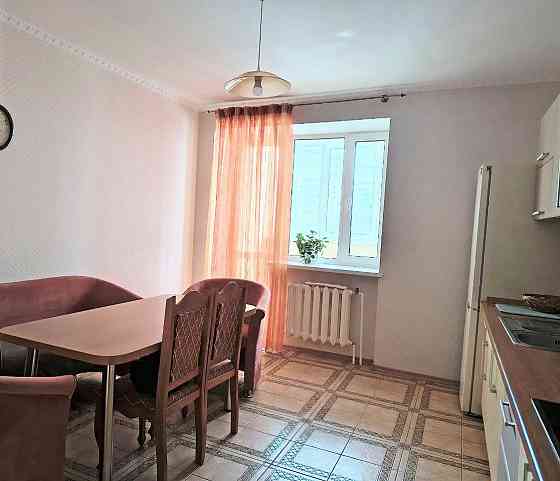 3-к Кадетський Гай 3, новий будинок, Севастопольська пл, Солом'янка Kyiv