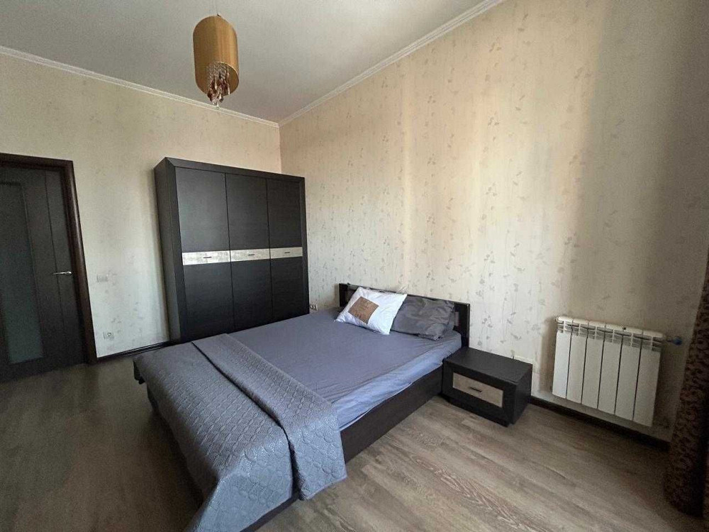 Оренда 3-кім. Печерський  Е.Коновальца  32-г  генератор  своя котельня Kyiv - photo 3