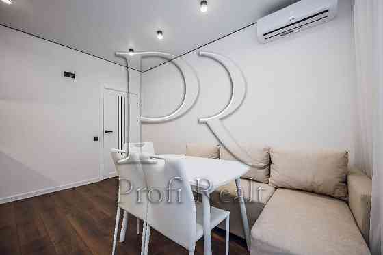 Без %! Продаж 1 кімнатної квартири біля метро вулиця Валеріяна Підмоги Kyiv