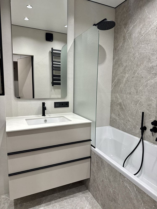 Власник. 2к квартиру з дизайнерським ремонтом ЖК White lines Голосієво Kyiv - photo 6