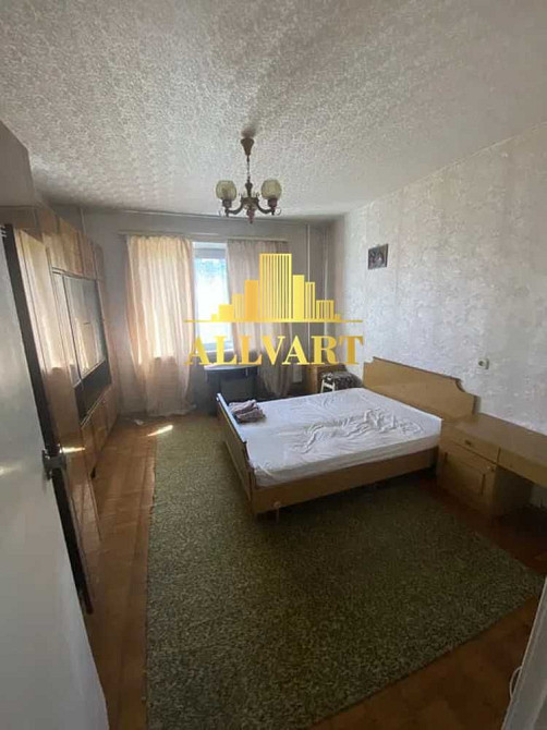 Продаж 3к квартири 2 пов., під ремонт, вул Оноре де Бальзака, Троєщина Kyiv - photo 3
