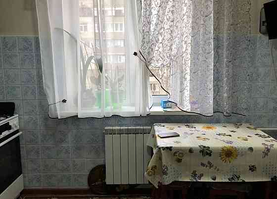 Затишна 1-к квартира на 3 поверсі! газ! Милославська 23-А Kyiv