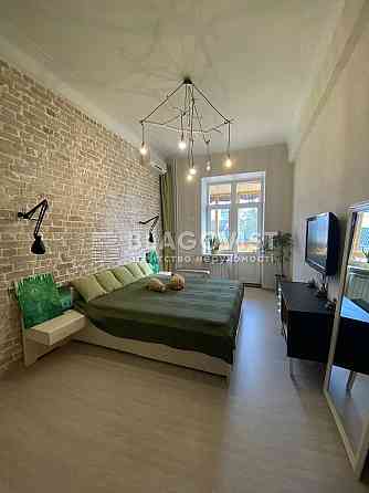 Голосіїво 4-кімнатна Сталінка з ремонтом 125м2, Стратегічне шосе, 35 Kyiv