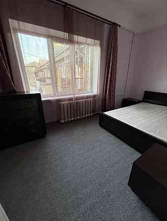 Оренда 2 кімнатна квартира  вул Проспект Незалежності Chernivtsi