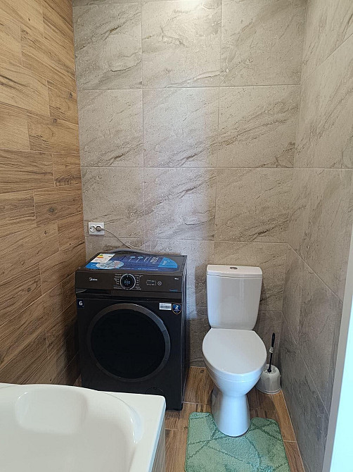 Новенька квартира біля Бучанського  парку Hostomel - photo 6