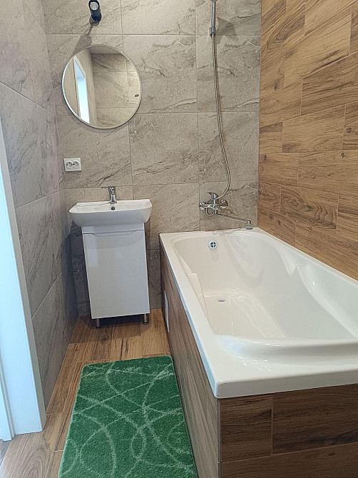 Новенька квартира біля Бучанського  парку Hostomel - photo 5