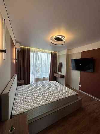 Оренда 2-кім квартири 70 м2 в ЖК Метрополіс, вул. Заболотного, 1-А Kyiv