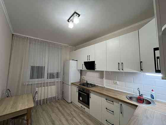 Довготривала оренда двох кімнатної квартири.На Чорновола.Ближній центр Верхняя Белка