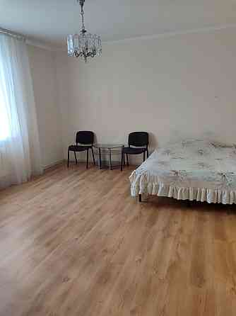 Оренда 2 кімнатної квартири район озерна Хмельницький