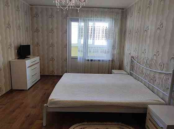 Квартиру проспект Науки 60 метро Диміївка Либідська Kyiv