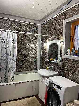 Трехкомнатная квартира со своим входом и двором на Парковой/Слободка Odesa