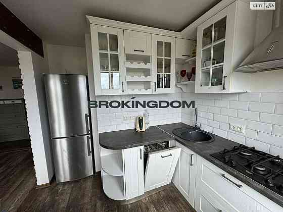 Продаж 2к квартири 45.7 м2  по вул. Прирічна. Вид на Дніпро Kyiv