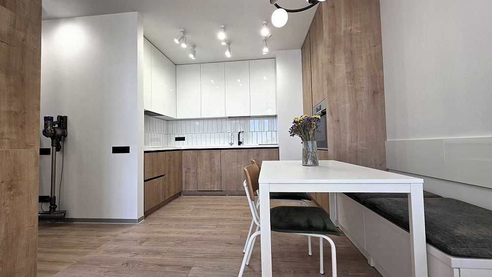 Продаж сучасної квартири 45 м² у ЖК «Файна Таун», Відео огляд Kyiv - photo 2