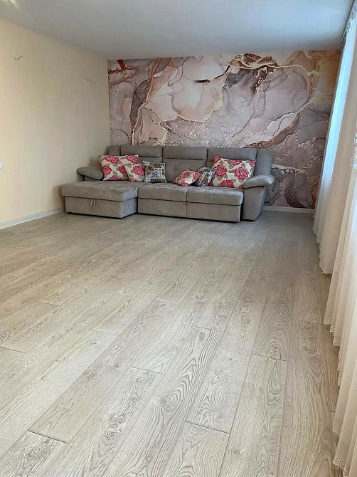 Простора 5-к квартира 145 м² вул.  Драгоманова 17 Kyiv - photo 3