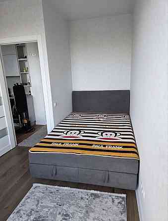 Квартира зновим ремонтом та меблями в центрі Бучі! Bucha