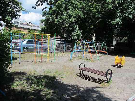 2-кімн.,Печерськ Князів Острозьких Метро Арсенальна-5 хв Парк Kyiv