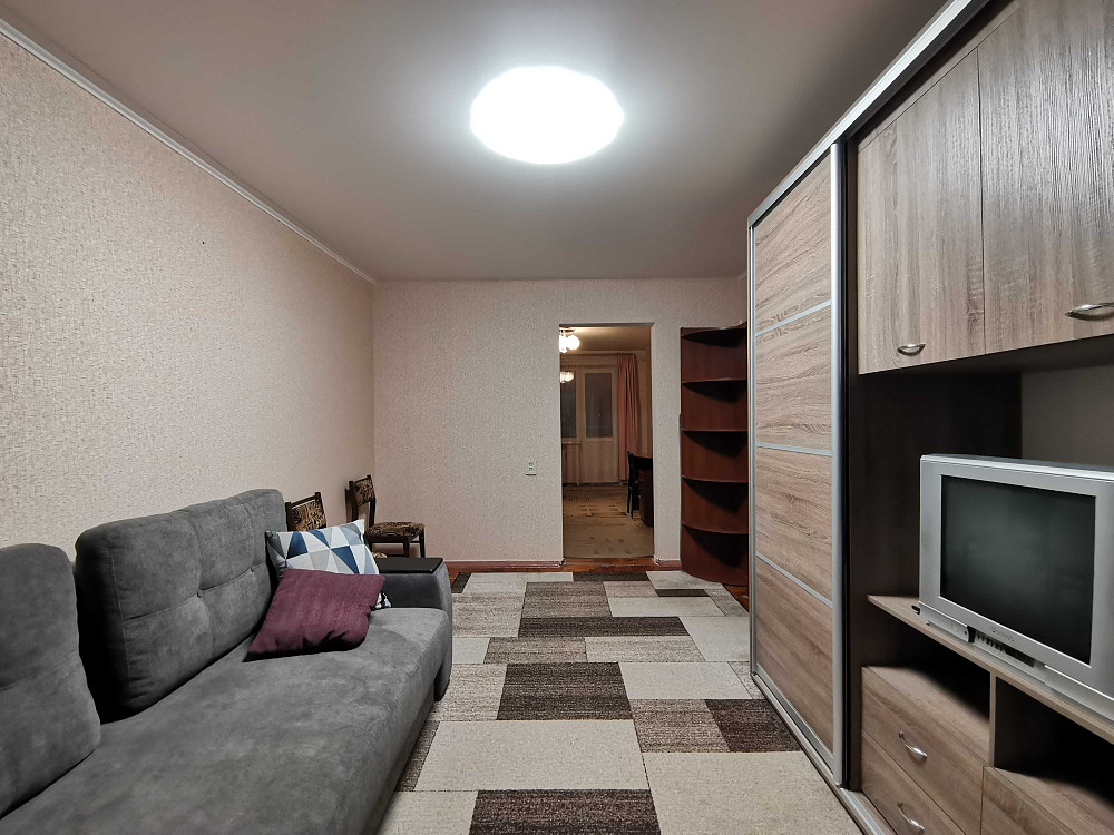 Пропоную купити 2-кімнатну квартиру на Космосі Zaporizhzhia - photo 2