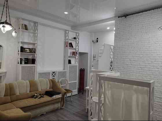 Здам 1 кімн квартиру , з авторським ремонтом  ЦЕНТР Кременчуг