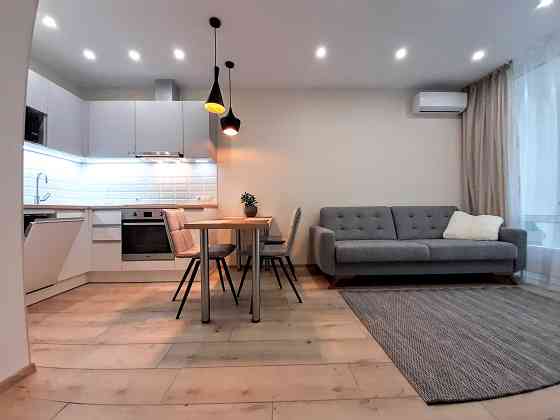 ЖК Seven, генератор, Дніпровська набережна 16г, 1 кімнатна Kyiv