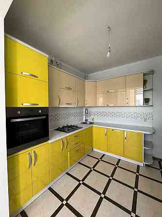 Оренда просторої 3-кім. квартири в сучасному ЖК біля озера і парку Іvano-Frankivsk