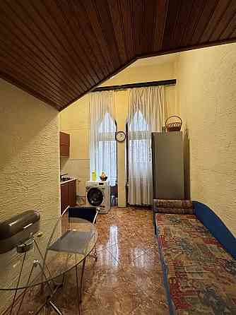 Однокомнатная квартира в доме с лифтом на Ришельевской Odesa