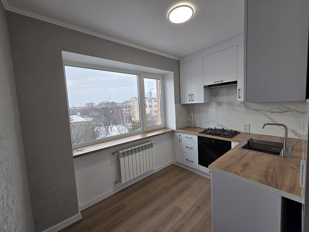 ТОП Квартира в самому Центрі міста Rivne - photo 4