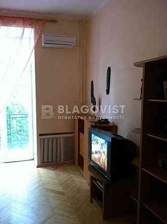 Центр Чикаленка Євгена (Пушкінська), 39. ст м Площа Українських Героїв Kyiv