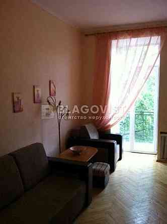 Центр Чикаленка Євгена (Пушкінська), 39. ст м Площа Українських Героїв Kyiv