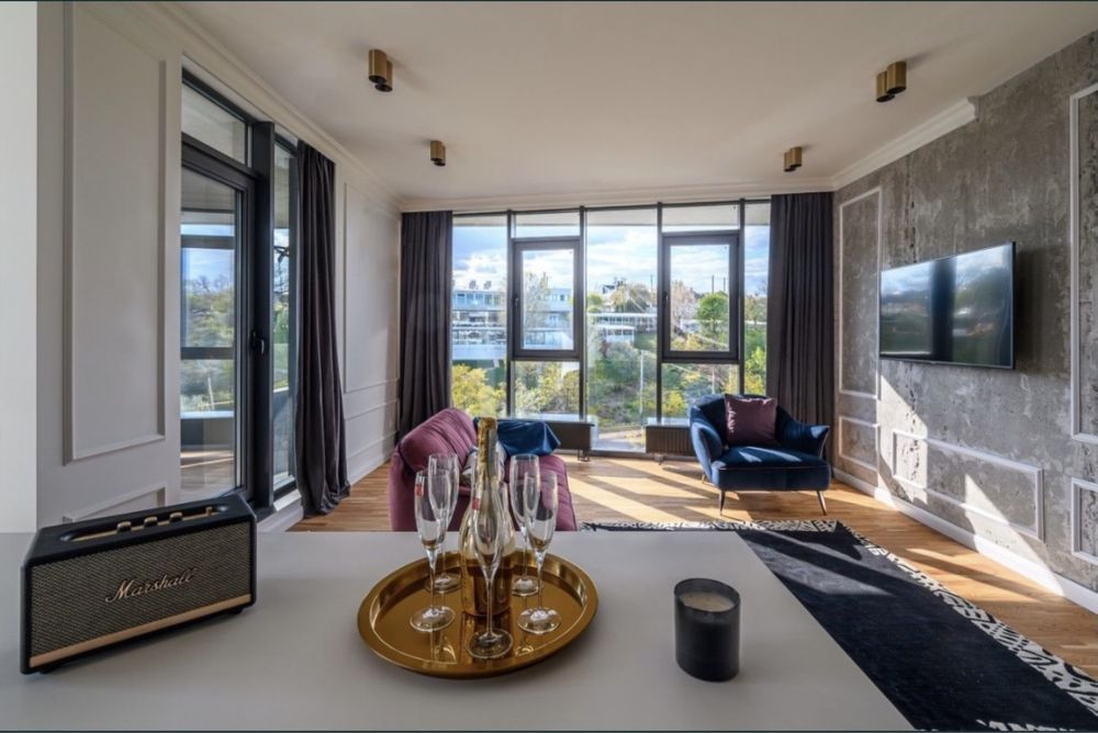 13 станция фонтана возле ресторана Риф 2 спальни в Коста Фонтана Одеса - зображення 2