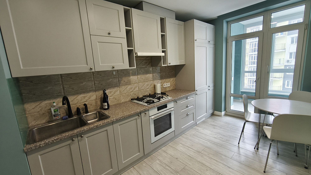 Простора квартира в новобудові по вул Щепова р-н Чорновола Львов - изображение 3