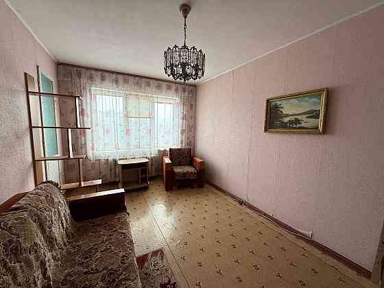 Пропонується до продажу світла та дуже тепла 3-кімнатна квартира! Khmelnytskyi