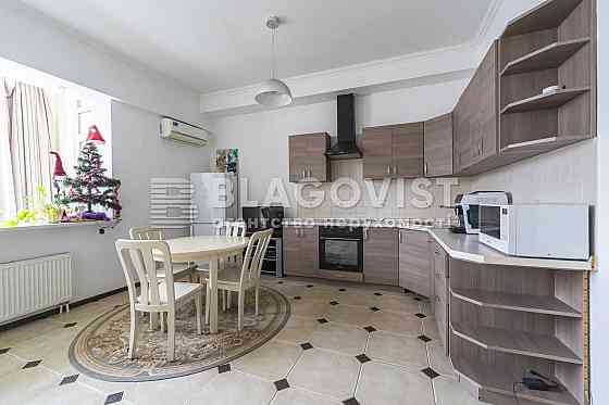 Продаж 2-кімнатної  в ЖК "Панорама на Печерську". Коновальця, 44а) Киев