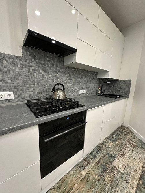 Однокімнатна з ремонтом! Центральний парк! Є балкон! Ирпень - изображение 8