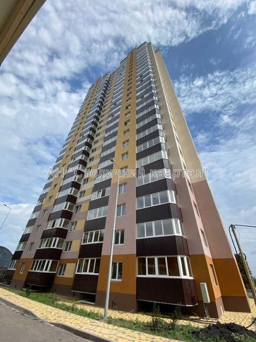 Трикімнатна квартира з панорамним видом на Дніпро, Моторный 11Б Київ - зображення 1