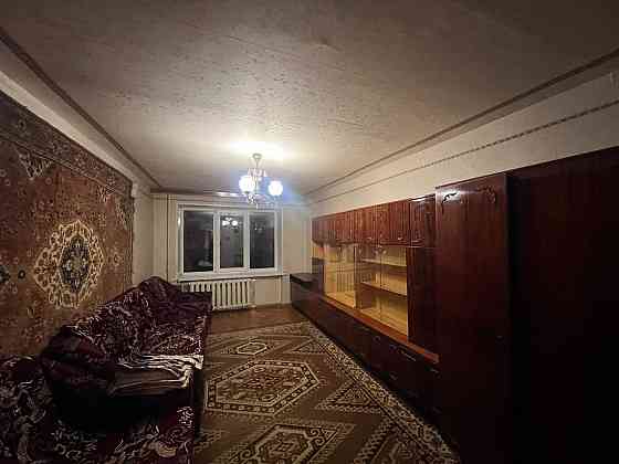 Затишна 2-кімнатна квартира по пр-т Леся Курбаса, 1А Kyiv