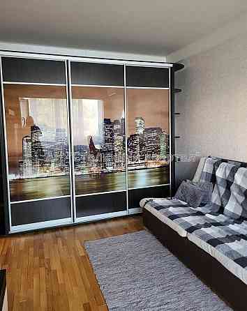 Печерськ Євгена Коновальця 37 Киев