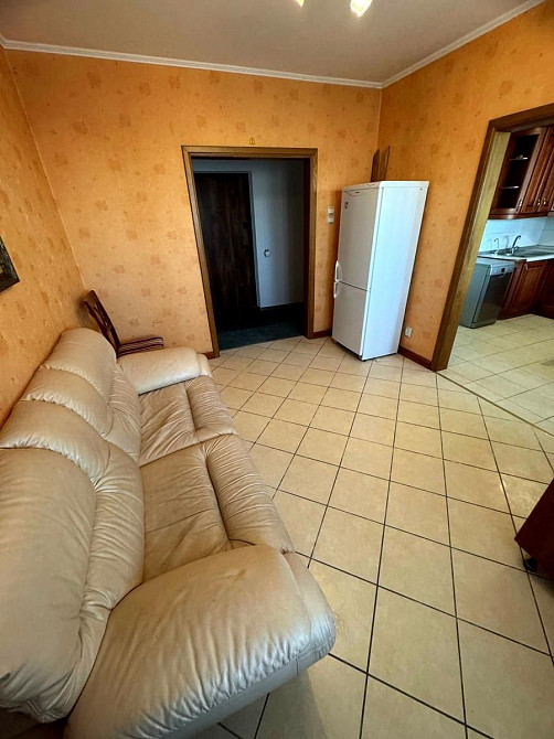 Простора 2-к квартира 60 м² Харківське 56 Kyiv - photo 8