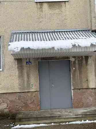 Продаж 1/5 частки двокімнатної квартири Drohobych