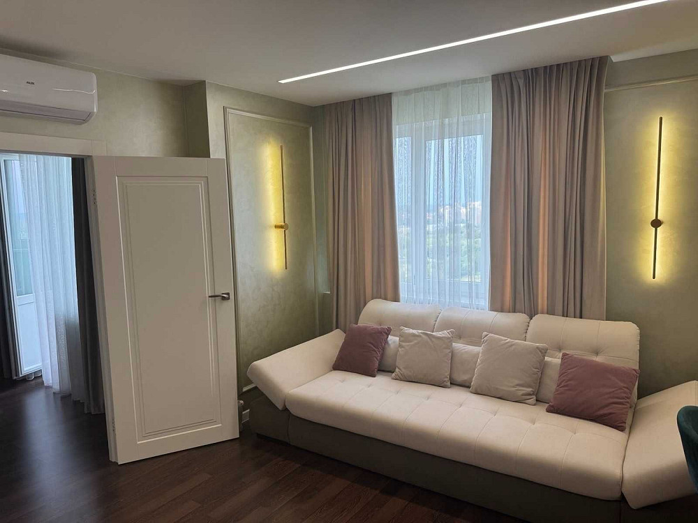 Терміновий продаж 2-кімн. квартири ЖК "Брест-Литовський" Держпрограми Chaiky (Kyivska obl.) - photo 2