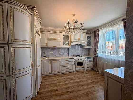 Продам дворівневу квартиру в ЖК «На Щасливому» з виглядом на парк. Rivne